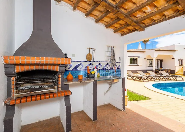 Casa Amendoeira Large Private Pool Wifi 빌라 *