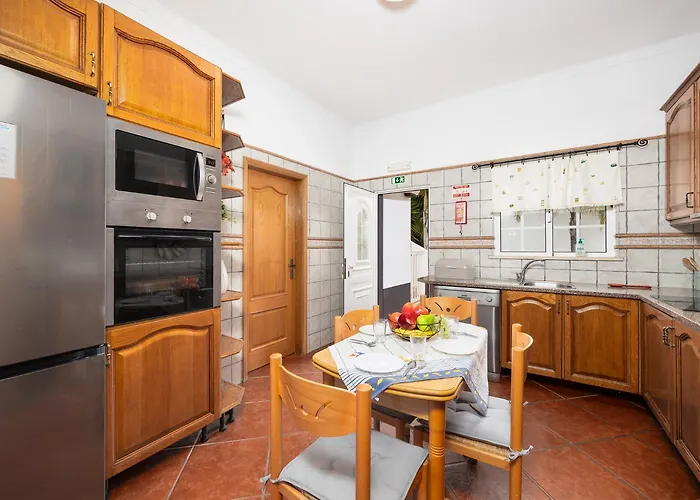 Casa Amendoeira Large Private Pool Wifi 别墅