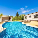 Casa Amendoeira Large Private Pool Wifi ヴィラ アルブフェイラ