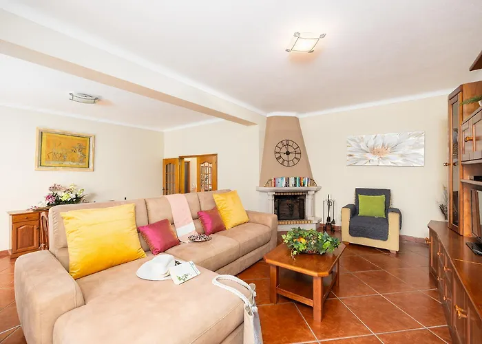 Casa Amendoeira Large Private Pool Wifi Villa Albufeira